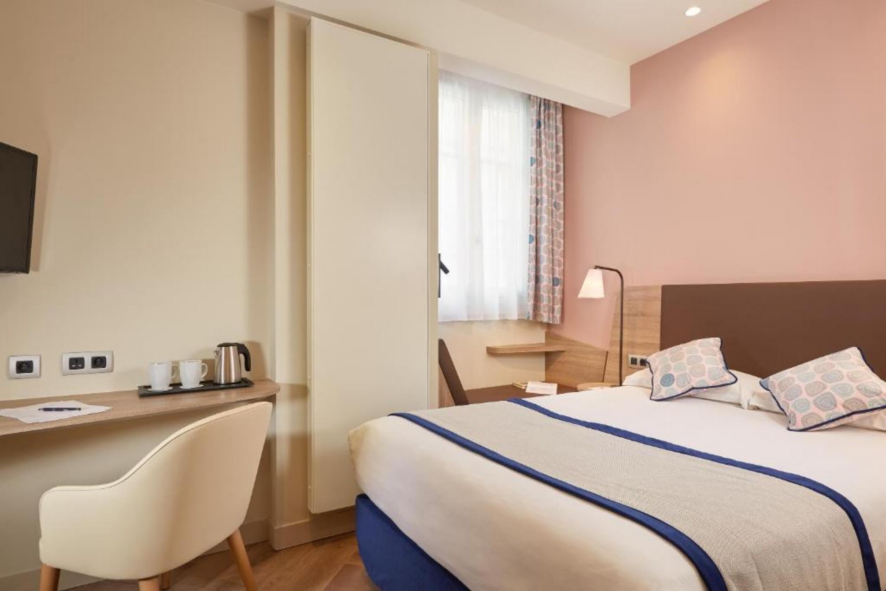 De Sévigné 3* Parigi