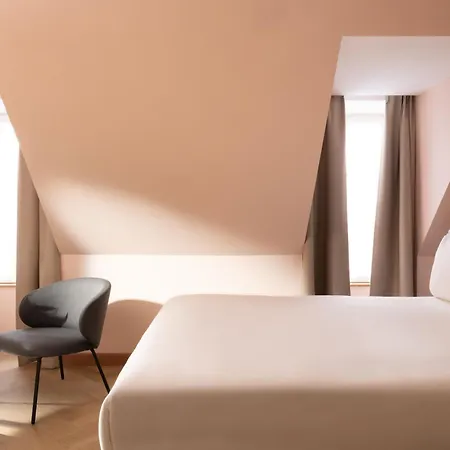 De Sevigne 3* Paris