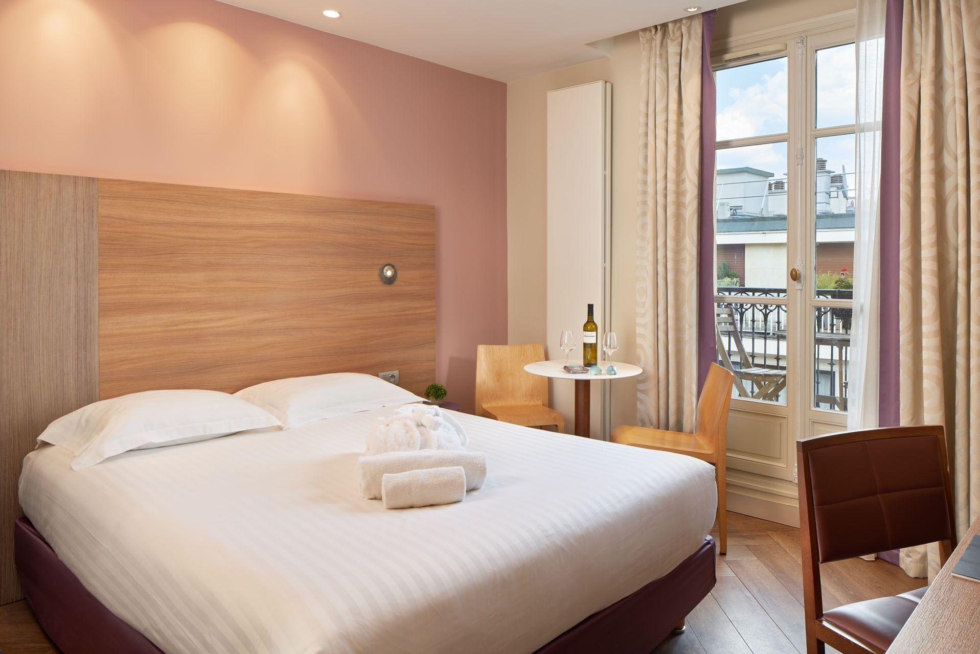 Hotel De Sevigne Paris