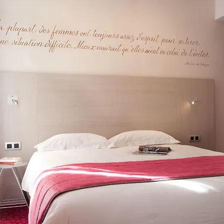 Hotel De Sévigné Parigi