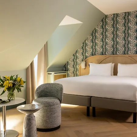 De Sévigné 3* Parigi