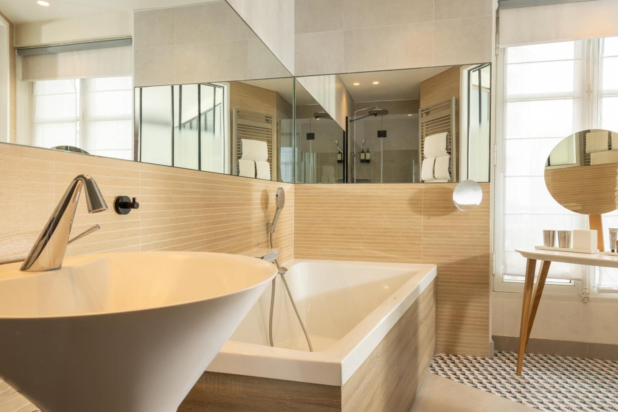 Hotel De Sévigné Parigi